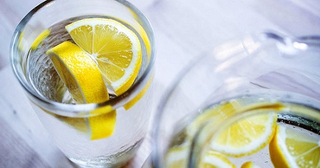 Лимон: користь і шкода. Корисні властивості соку лимона і цедри і протипоказання