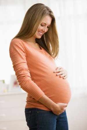 Прищі при вагітності: причини, лікування, профілактика