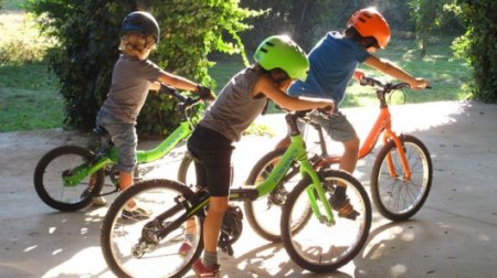 Як вибрати велосипед для дитини відповідно до її віку?