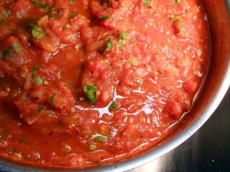 Як приготувати соус для макаронів з простих продуктів