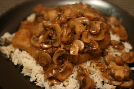 Свинина з грибами: рецепт приготування