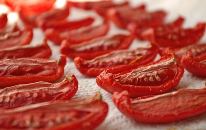 В'ялені помідори - рецепт заготівлі про запас