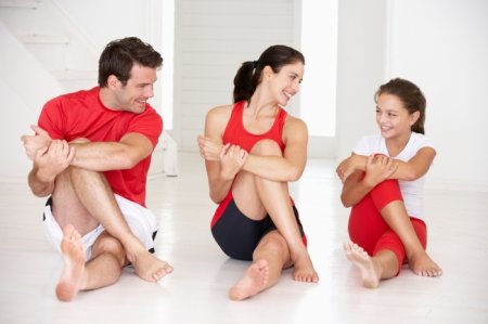Ранкова гімнастика для дітей і дорослих