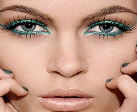 Як правильно підібрати макіяж для сіро-зелених очей