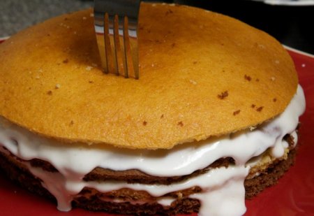 Рецепт швидкого торта в домашніх умовах