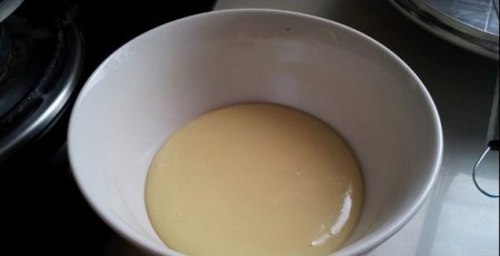 Домашне згущене молоко в мультиварці: рецепт з фото