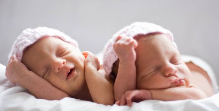 Як зачати близнюків або двійнят?
