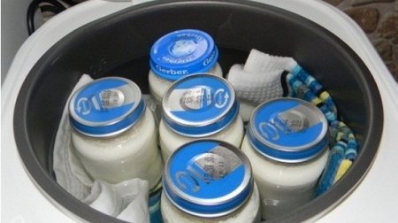Як зробити йогурт в мультиварці?