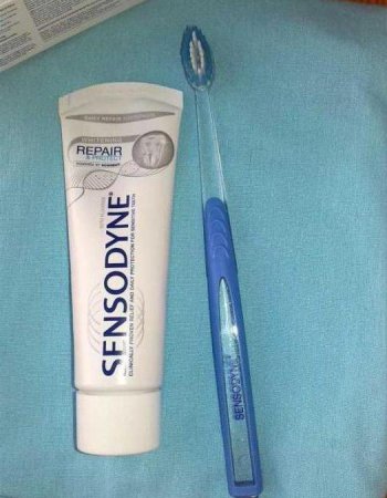 Зубна паста для чутливих зубів "Миттєвий ефект" Sensodyne: склад, відгуки