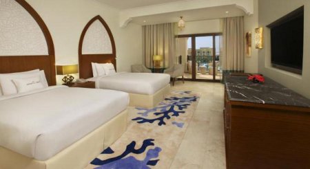DoubleTree by Hilton Resort & Spa Marjan Island 5* (/--): 