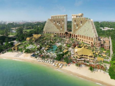 Pattaya, Centara Grand Mirage Beach Resort: , , 
