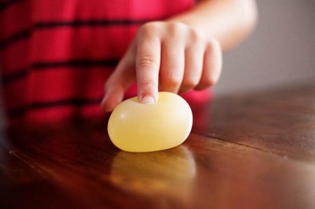 Навіщо половину яйця мазати зубною пастою? Експеримент для дітей з яйцем