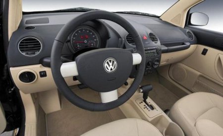 Volkswagen New Beetle: ,   