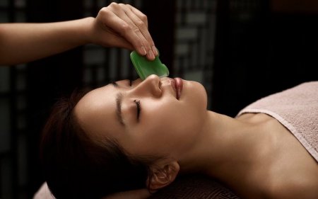 Масажу Гуаша обличчя і тіла — техніка виконання, фото, відео. Китайський масаж Гуаша шкребком — показання, протипоказання, відгуки