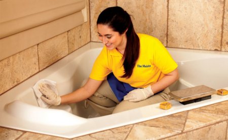 Як почистити ванну в домашніх умовах. Засоби для чищення ванни