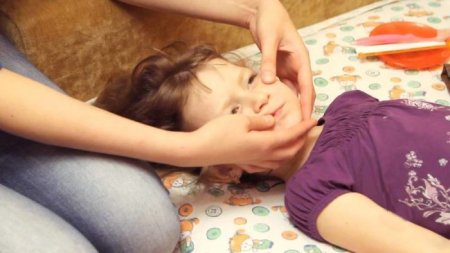 Як робити логопедичний масаж для дітей в домашніх умовах. Логопедичний масаж язика при дизартрії, відео