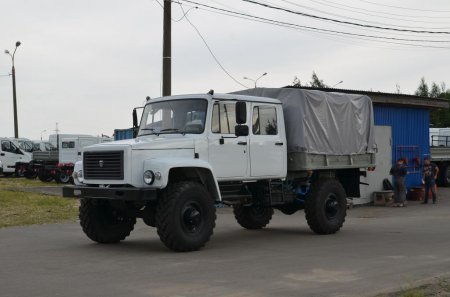 ГАЗ-3308 "Садко": фото, технічні характеристики, особливості пристрою і відгуки