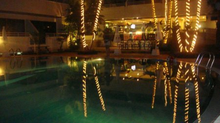  Karon Whale Resort 3* (, ): ,    