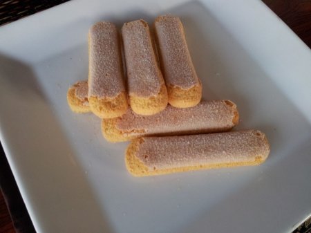 Печиво "Дамські пальчики" і десерт з нього