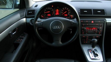 Audi A4 B6:  , 
