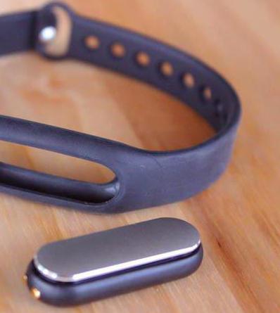 Գ- Xiaomi Mi Band: , 