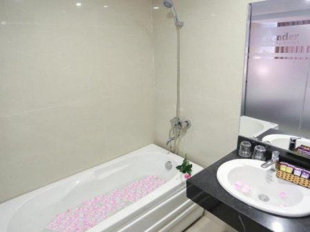 Lavender Nha Trang Hotel 3* (, '):   