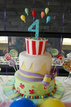         4 