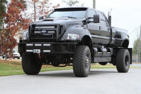 Ford F650:     