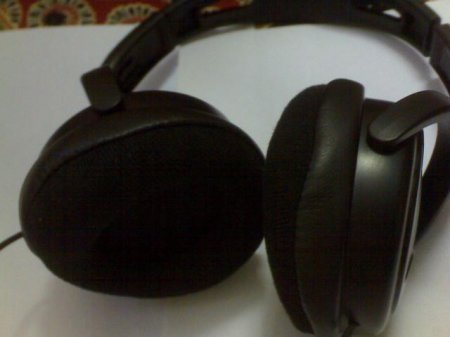  Philips SHP2000: ,   