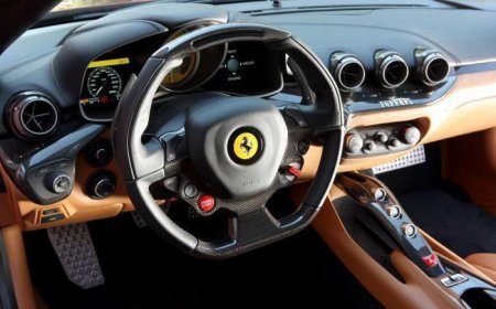 F12 Berlinetta Ferrari:  ,   -