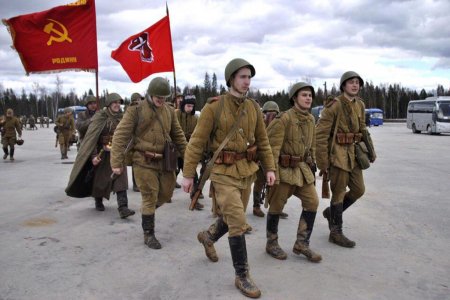 Військово-спортивна гра "Зірниця": правила, емблема, сценарії